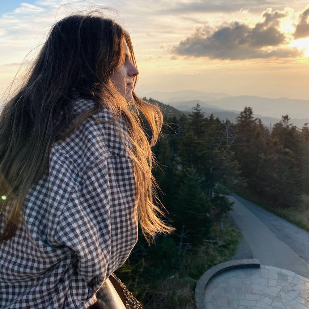 Meet your Posher, Ellie